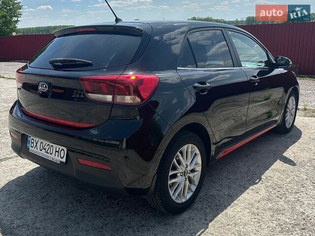 Черный Киа Рио, объемом двигателя 1.37 л и пробегом 71 тыс. км за 12900 $, фото 6 на Automoto.ua