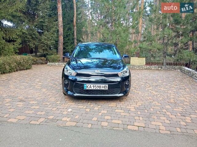 Чорний Кіа Ріо, об'ємом двигуна 1.37 л та пробігом 63 тис. км за 13150 $, фото 4 на Automoto.ua