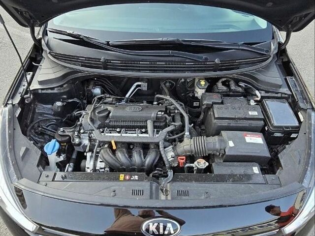 Чорний Кіа Ріо, об'ємом двигуна 1.4 л та пробігом 8 тис. км за 13999 $, фото 35 на Automoto.ua