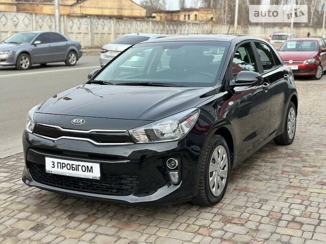 Черный Киа Рио, объемом двигателя 1.2 л и пробегом 79 тыс. км за 10100 $, фото 6 на Automoto.ua