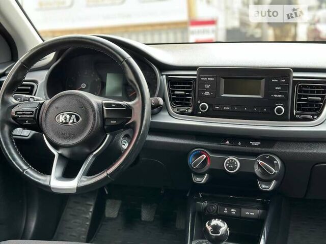 Черный Киа Рио, объемом двигателя 1.2 л и пробегом 79 тыс. км за 10100 $, фото 17 на Automoto.ua