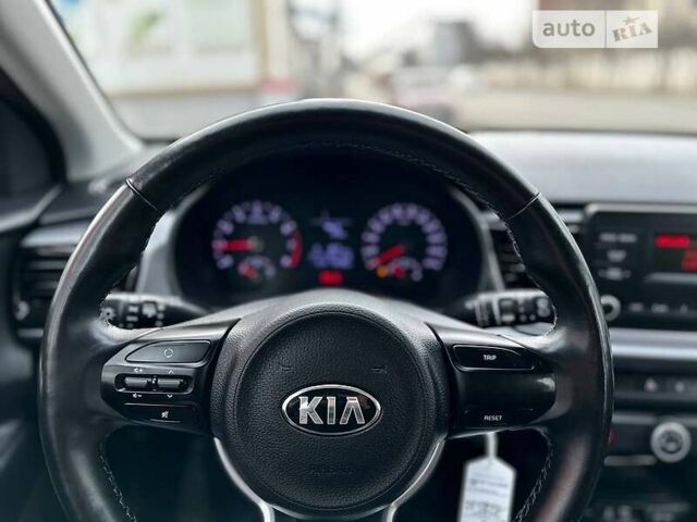 Черный Киа Рио, объемом двигателя 1.2 л и пробегом 79 тыс. км за 10100 $, фото 19 на Automoto.ua