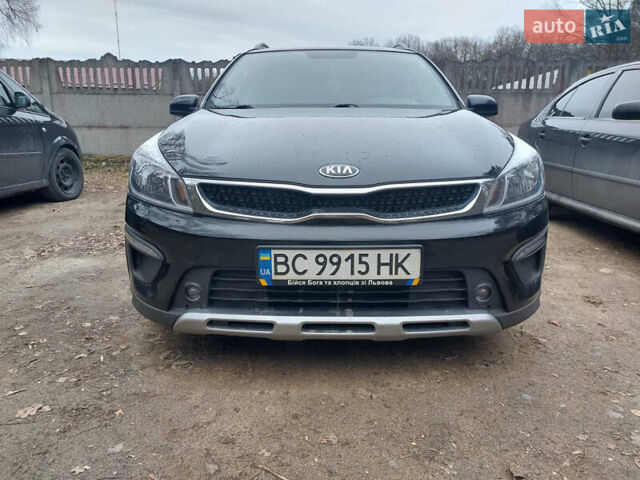 Черный Киа Рио, объемом двигателя 1.59 л и пробегом 82 тыс. км за 13000 $, фото 3 на Automoto.ua