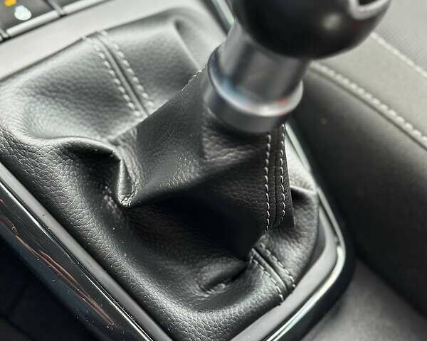 Черный Киа Рио, объемом двигателя 1.2 л и пробегом 79 тыс. км за 10100 $, фото 29 на Automoto.ua