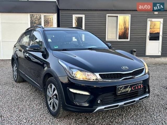 Чорний Кіа Ріо, об'ємом двигуна 1.59 л та пробігом 92 тис. км за 16200 $, фото 2 на Automoto.ua