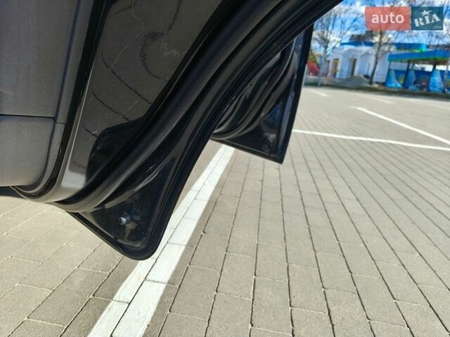 Черный Киа Рио, объемом двигателя 1.4 л и пробегом 187 тыс. км за 4200 $, фото 7 на Automoto.ua