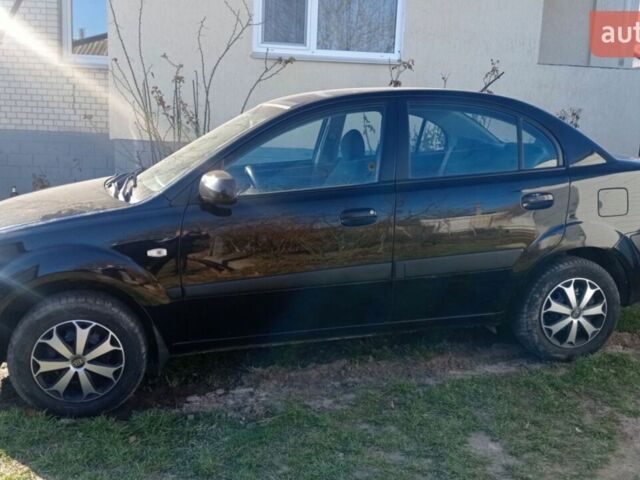 Черный Киа Рио, объемом двигателя 1.4 л и пробегом 350 тыс. км за 3100 $, фото 7 на Automoto.ua