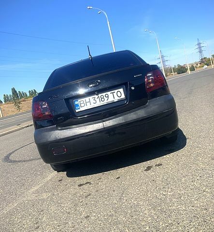Черный Киа Рио, объемом двигателя 1.5 л и пробегом 200 тыс. км за 2900 $, фото 3 на Automoto.ua