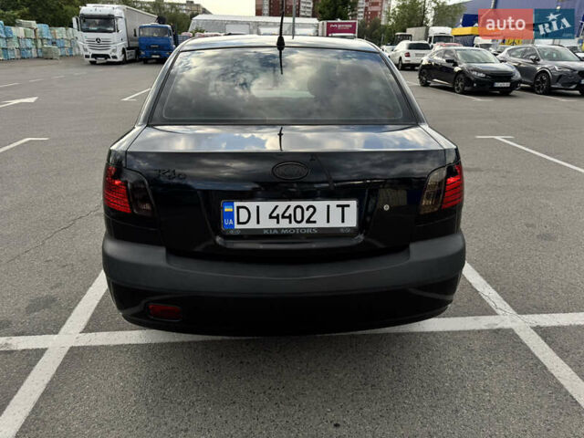 Черный Киа Рио, объемом двигателя 1.4 л и пробегом 225 тыс. км за 5000 $, фото 33 на Automoto.ua