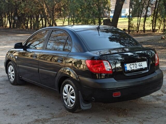Чорний Кіа Ріо, об'ємом двигуна 0 л та пробігом 260 тис. км за 4850 $, фото 8 на Automoto.ua