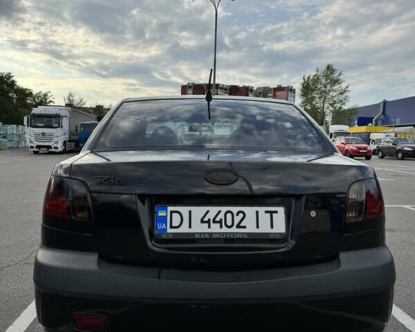 Черный Киа Рио, объемом двигателя 1.4 л и пробегом 225 тыс. км за 5000 $, фото 8 на Automoto.ua