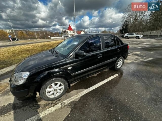 Черный Киа Рио, объемом двигателя 1.49 л и пробегом 152 тыс. км за 3500 $, фото 2 на Automoto.ua