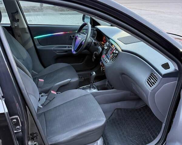 Чорний Кіа Ріо, об'ємом двигуна 1.4 л та пробігом 230 тис. км за 5800 $, фото 7 на Automoto.ua