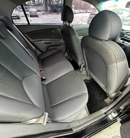 Черный Киа Рио, объемом двигателя 1.49 л и пробегом 152 тыс. км за 3500 $, фото 27 на Automoto.ua