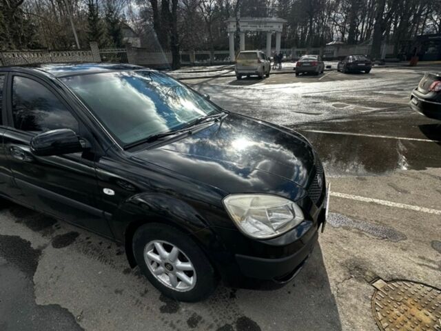 Черный Киа Рио, объемом двигателя 1.49 л и пробегом 152 тыс. км за 3200 $, фото 16 на Automoto.ua