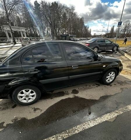 Черный Киа Рио, объемом двигателя 1.49 л и пробегом 152 тыс. км за 3500 $, фото 13 на Automoto.ua