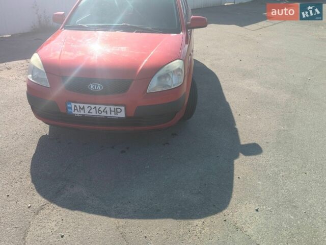 Черный Киа Рио, объемом двигателя 1.4 л и пробегом 189 тыс. км за 4500 $, фото 1 на Automoto.ua
