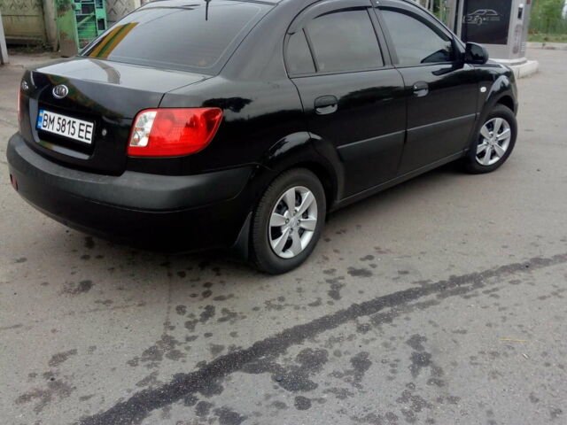 Черный Киа Рио, объемом двигателя 1.4 л и пробегом 85 тыс. км за 6000 $, фото 1 на Automoto.ua