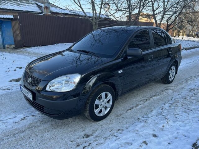 Чорний Кіа Ріо, об'ємом двигуна 0 л та пробігом 120 тис. км за 5825 $, фото 4 на Automoto.ua