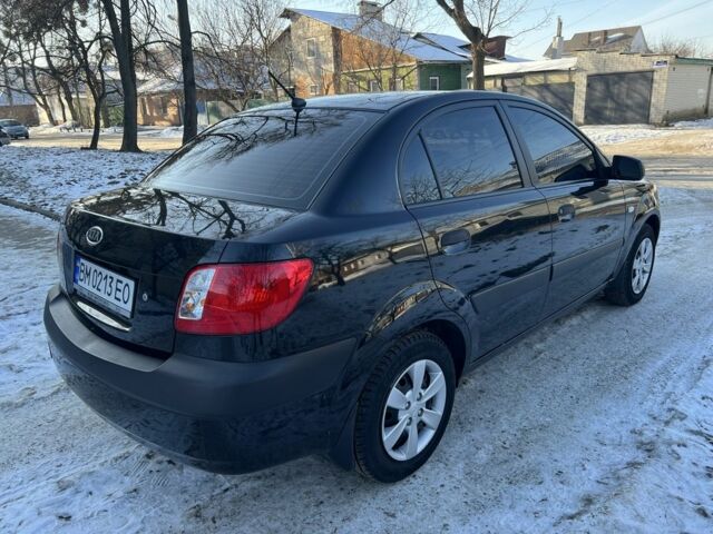 Чорний Кіа Ріо, об'ємом двигуна 0 л та пробігом 120 тис. км за 5825 $, фото 1 на Automoto.ua