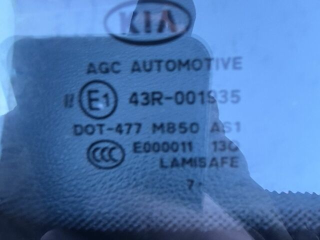 Черный Киа Рио, объемом двигателя 1.4 л и пробегом 220 тыс. км за 4400 $, фото 4 на Automoto.ua