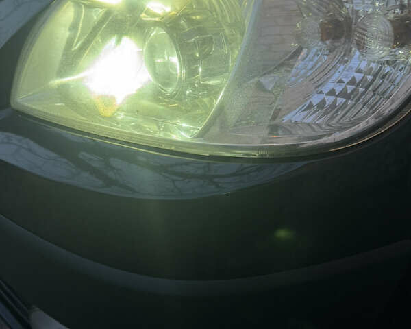 Черный Киа Рио, объемом двигателя 1.5 л и пробегом 287 тыс. км за 5500 $, фото 6 на Automoto.ua