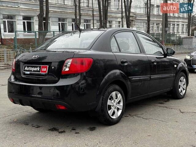 Черный Киа Рио, объемом двигателя 1.4 л и пробегом 151 тыс. км за 6490 $, фото 11 на Automoto.ua