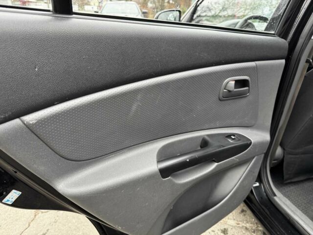 Черный Киа Рио, объемом двигателя 1.4 л и пробегом 151 тыс. км за 6490 $, фото 8 на Automoto.ua