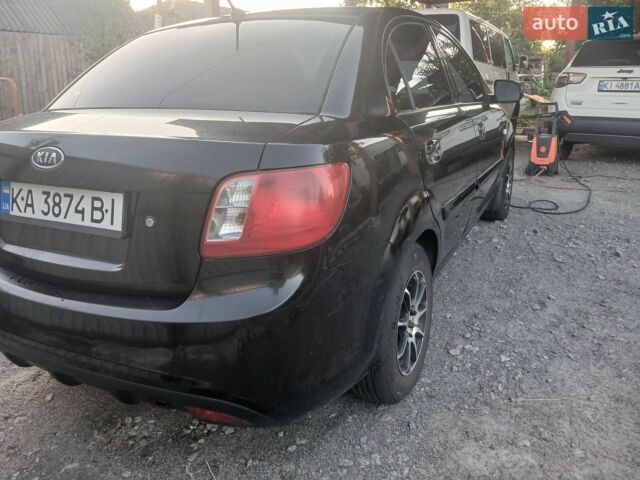 Чорний Кіа Ріо, об'ємом двигуна 1.4 л та пробігом 210 тис. км за 4700 $, фото 9 на Automoto.ua