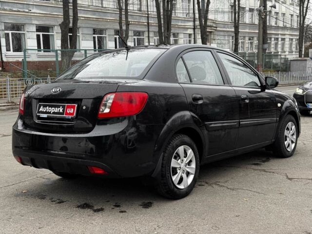 Черный Киа Рио, объемом двигателя 1.4 л и пробегом 151 тыс. км за 6490 $, фото 4 на Automoto.ua