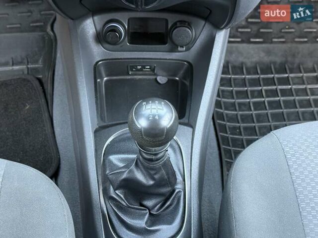 Черный Киа Рио, объемом двигателя 1.4 л и пробегом 151 тыс. км за 4500 $, фото 41 на Automoto.ua
