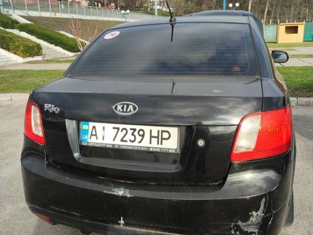 Черный Киа Рио, объемом двигателя 1.4 л и пробегом 253 тыс. км за 4000 $, фото 7 на Automoto.ua