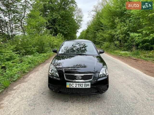 Черный Киа Рио, объемом двигателя 1.4 л и пробегом 91 тыс. км за 4500 $, фото 15 на Automoto.ua