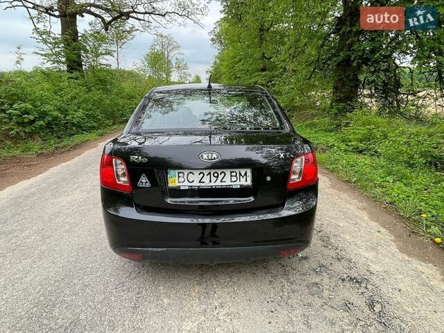 Черный Киа Рио, объемом двигателя 1.4 л и пробегом 91 тыс. км за 4800 $, фото 16 на Automoto.ua