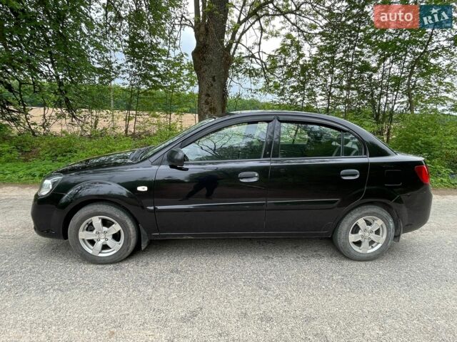 Черный Киа Рио, объемом двигателя 1.4 л и пробегом 91 тыс. км за 4500 $, фото 24 на Automoto.ua