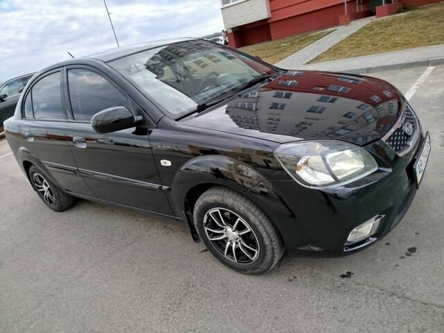 Черный Киа Рио, объемом двигателя 0 л и пробегом 155 тыс. км за 5500 $, фото 3 на Automoto.ua