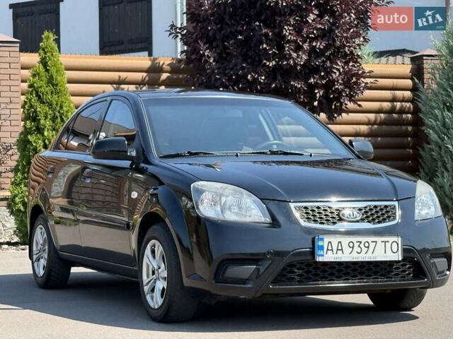 Черный Киа Рио, объемом двигателя 1.4 л и пробегом 151 тыс. км за 4500 $, фото 9 на Automoto.ua