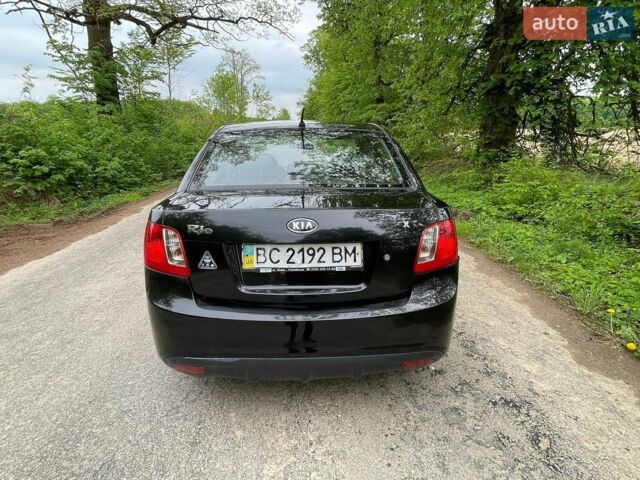 Черный Киа Рио, объемом двигателя 1.4 л и пробегом 91 тыс. км за 4500 $, фото 16 на Automoto.ua