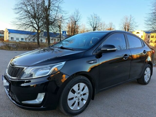Черный Киа Рио, объемом двигателя 1.6 л и пробегом 231 тыс. км за 7600 $, фото 4 на Automoto.ua