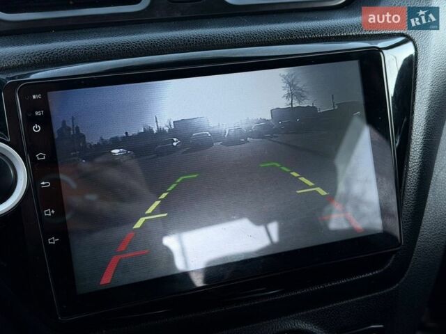 Черный Киа Рио, объемом двигателя 1.4 л и пробегом 162 тыс. км за 7700 $, фото 48 на Automoto.ua