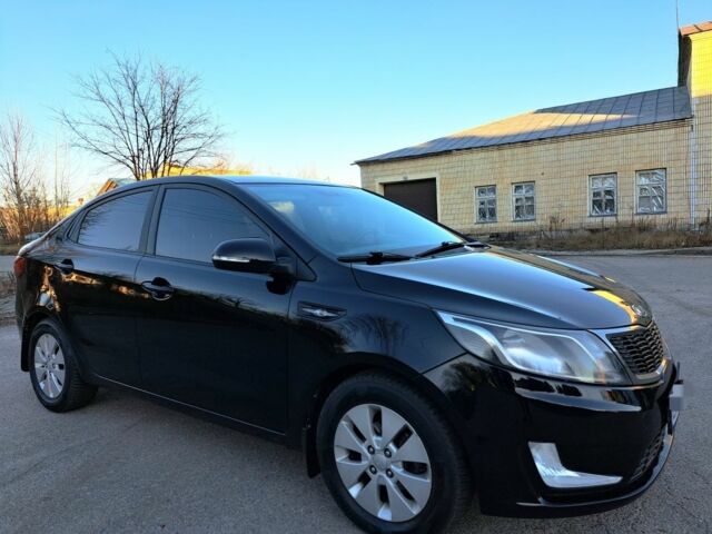 Черный Киа Рио, объемом двигателя 1.6 л и пробегом 231 тыс. км за 7600 $, фото 5 на Automoto.ua