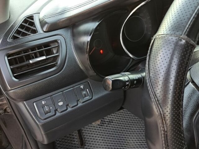 Черный Киа Рио, объемом двигателя 1.6 л и пробегом 231 тыс. км за 7600 $, фото 16 на Automoto.ua