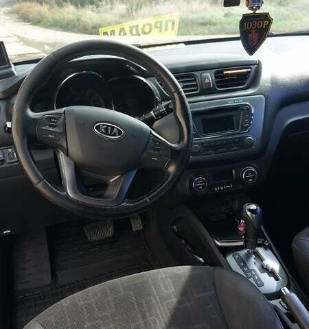 Чорний Кіа Ріо, об'ємом двигуна 1.6 л та пробігом 150 тис. км за 8000 $, фото 2 на Automoto.ua