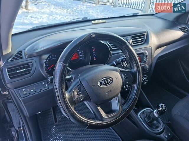 Черный Киа Рио, объемом двигателя 1.59 л и пробегом 231 тыс. км за 7100 $, фото 21 на Automoto.ua