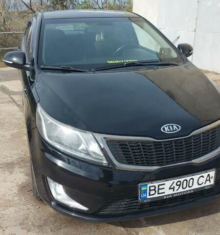 Чорний Кіа Ріо, об'ємом двигуна 1.6 л та пробігом 150 тис. км за 8000 $, фото 1 на Automoto.ua