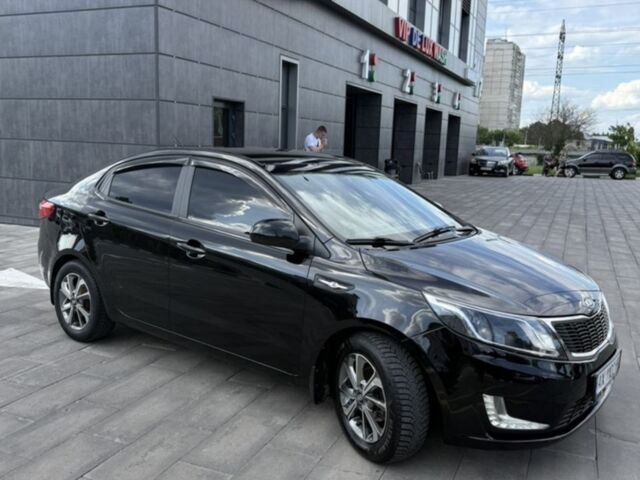 Черный Киа Рио, объемом двигателя 1.4 л и пробегом 0 тыс. км за 7000 $, фото 7 на Automoto.ua
