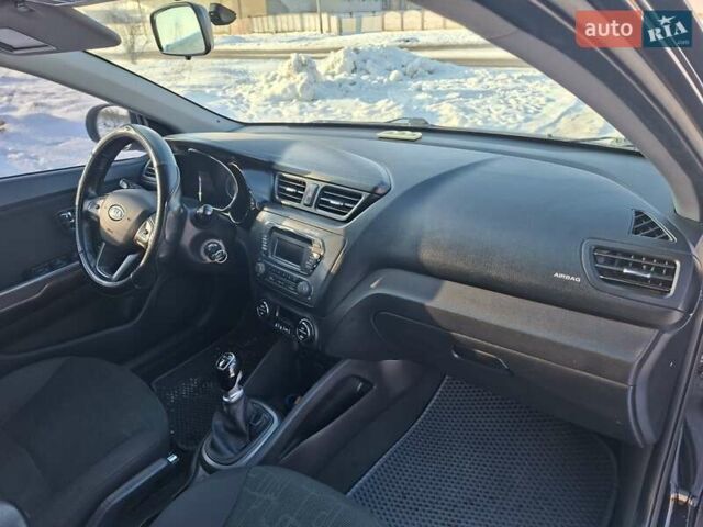 Черный Киа Рио, объемом двигателя 1.59 л и пробегом 231 тыс. км за 7100 $, фото 19 на Automoto.ua