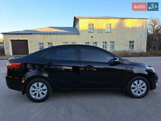 Черный Киа Рио, объемом двигателя 1.59 л и пробегом 231 тыс. км за 7600 $, фото 5 на Automoto.ua