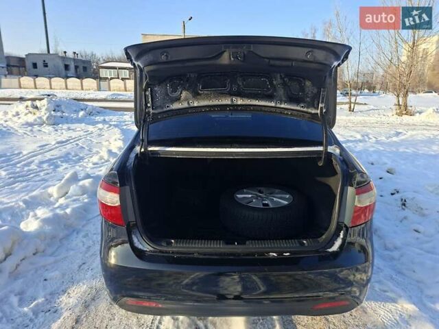 Черный Киа Рио, объемом двигателя 1.59 л и пробегом 231 тыс. км за 7100 $, фото 22 на Automoto.ua