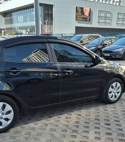 Черный Киа Рио, объемом двигателя 1.4 л и пробегом 362 тыс. км за 5500 $, фото 3 на Automoto.ua